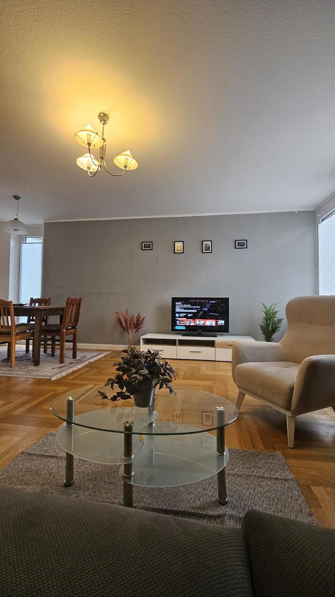 80 M2 Moderne Und Zentrale Wohnung In Hannover Mit Eigenem Parkplatz Exteriér fotografie